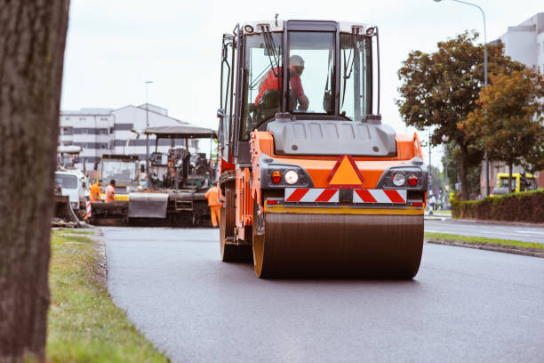 Best Asphalt Driveway Installation  in Kennesaw, GA