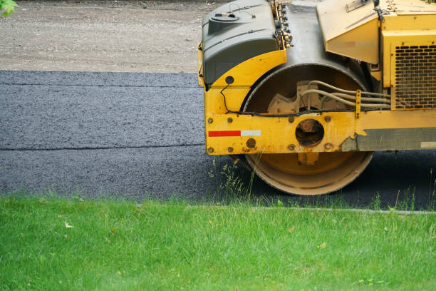 Best Gravel Driveway Installation  in Kennesaw, GA